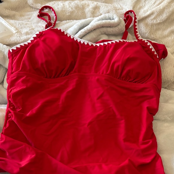 Cupshe Red and White Swimsuit size XL - Picture 4 of 10
